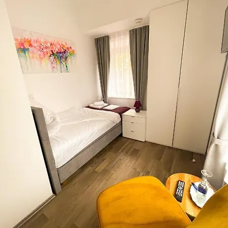 Kronenkurve * Bergkamen