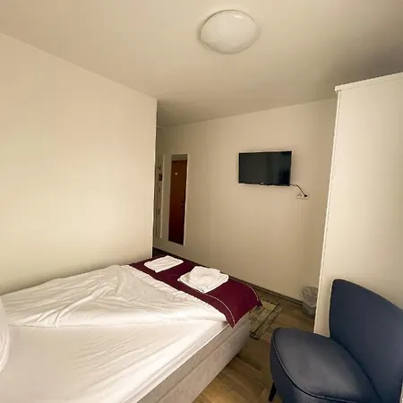 Otel Kronenkurve