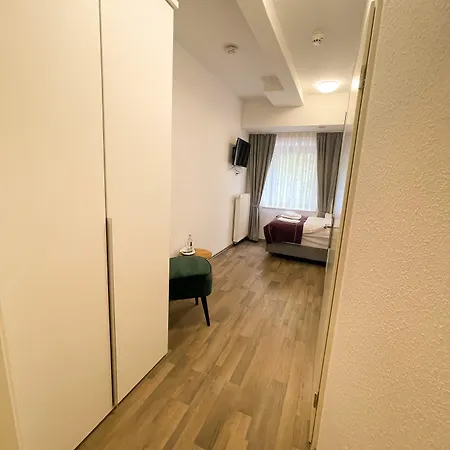 Hotel Kronenkurve *