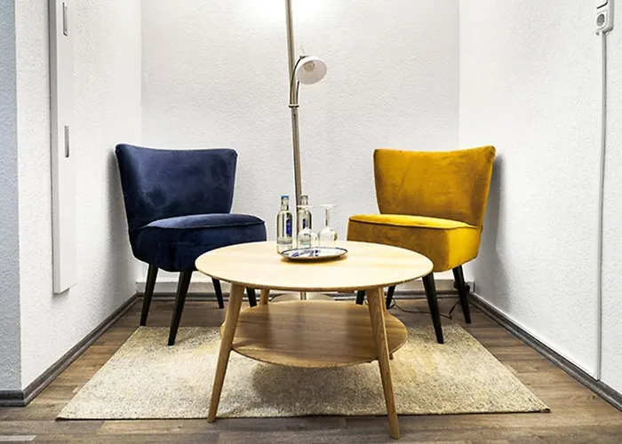 Kronenkurve מלון